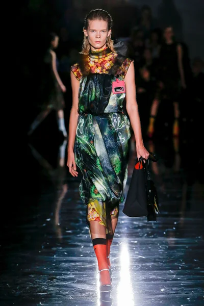 Look 33